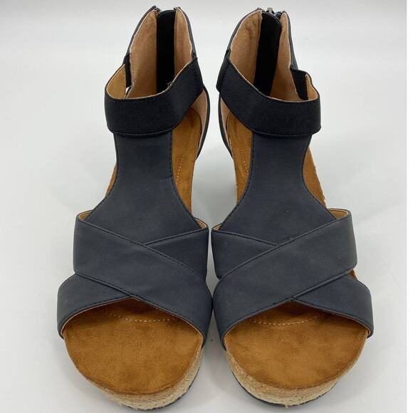 Adrienne Vittadini Womens Black Theresa Wedge Cork Sandals NEW Size 10 - Picture 1 of 12